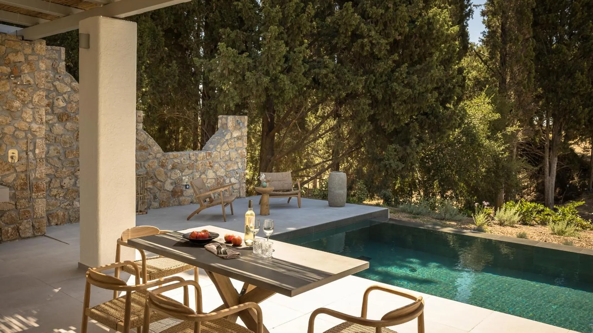 Forrest Villa Svoronata